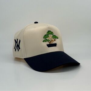 New York Yankees Bonsai Tree Snapback – Natural/Navy